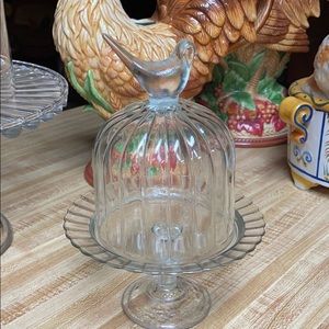 Glass Dome and Pedestal Bird, Home Decor
NEW❤️Beautiful ❤️